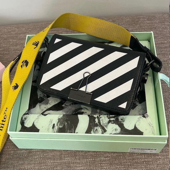 Off white Diagonal Flap Bag - Picture 2 of 7